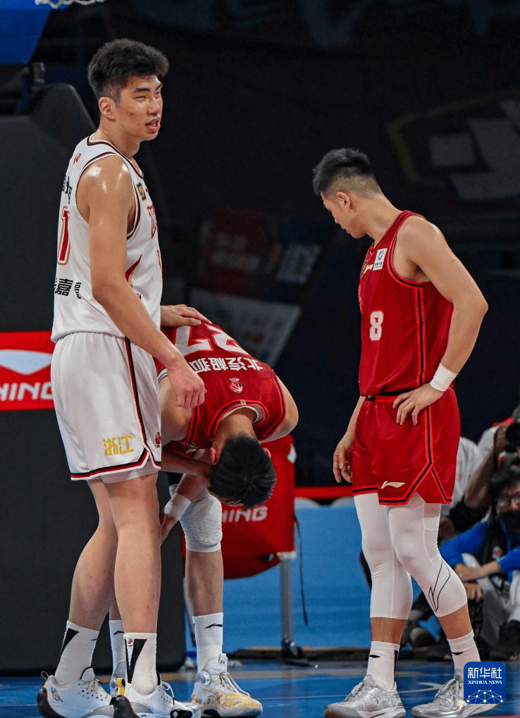 关于CBA季后赛赛前再迎强敌，浙江稠州远射贴柱，主帅态度——悬念犹存，轮换策略成焦点的信息