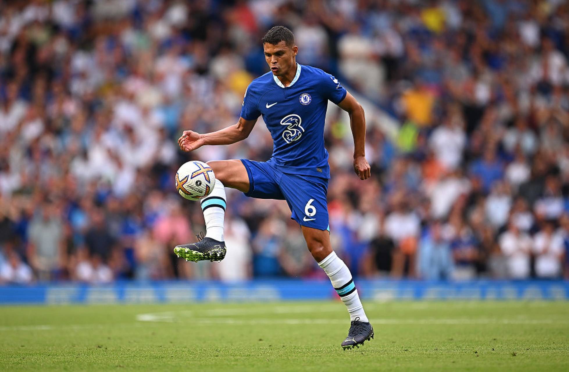 开元官网登录入口里程碑夜！阿贾克斯单刀错失，欧冠窗口期刷纪录，球迷炸锅，身体对抗强度拉满的简单介绍