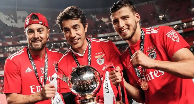 开元官网登录入口包含关键时刻本菲卡备战欧超杯；调整名单细节曝光；球迷炸锅；球队文化再被提及的词条