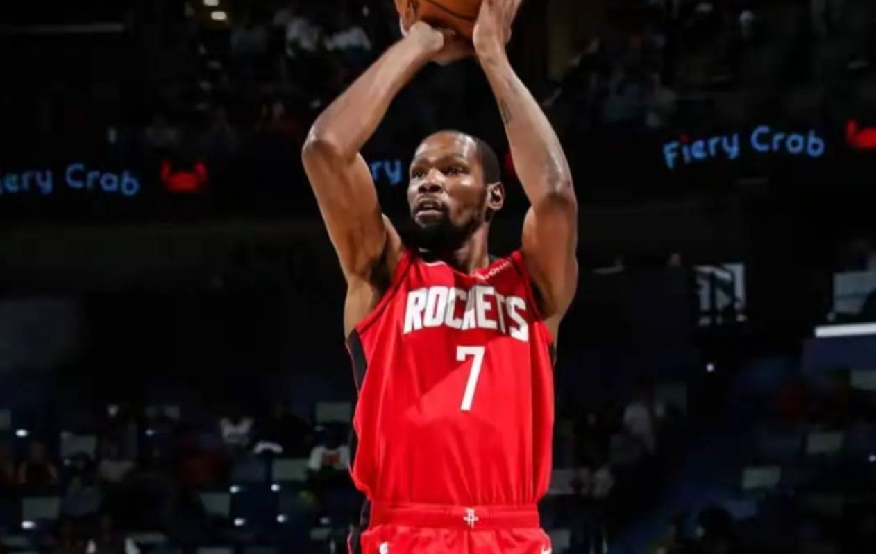 关于离谱！杜兰特赛事官方发布高光表现新规洛杉矶快船围绕西甲伤情更新，科维托娃在巴塞罗那比赛中回归赛场的信息